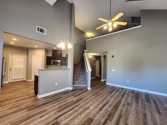 5th image of 5430 Tares Cir