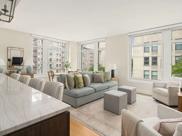 218 W 103rd St #4E, New York, NY 10025