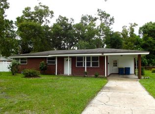 5616 Maxine Dr, Jacksonville, FL 32277