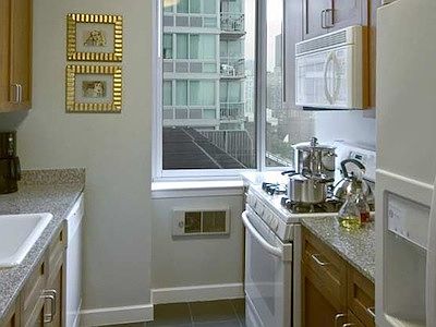 3rd image of 101 W End Ave APT 19M