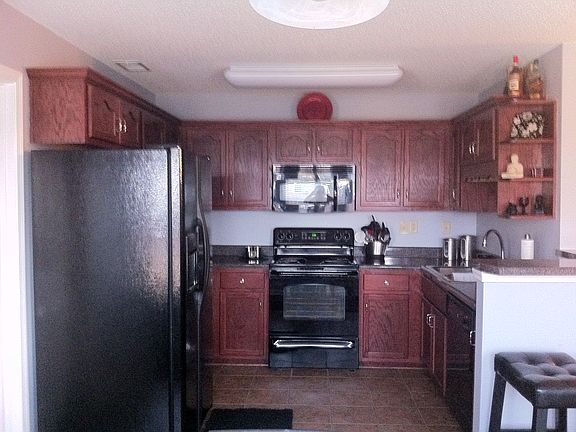 4th image of 4420 Louden Dr