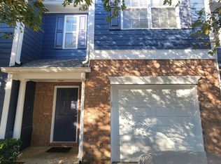 6356 Shoreview Cir, Flowery Branch, GA 30542