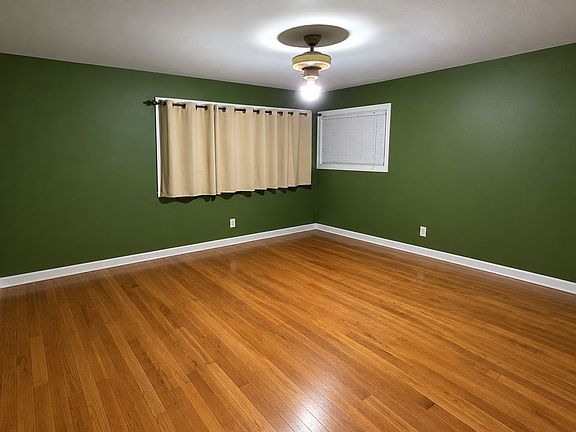 3rd image of 227 E 2nd Ave