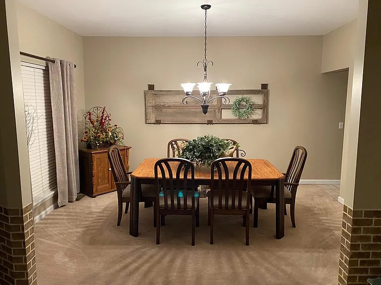 107 Myrtle Wood Ct — Photo 7