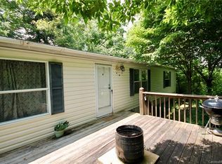 129 Maplewood Dr, Asheville, NC 28806