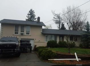 10520 SE 230th Pl, Kent, WA 98031