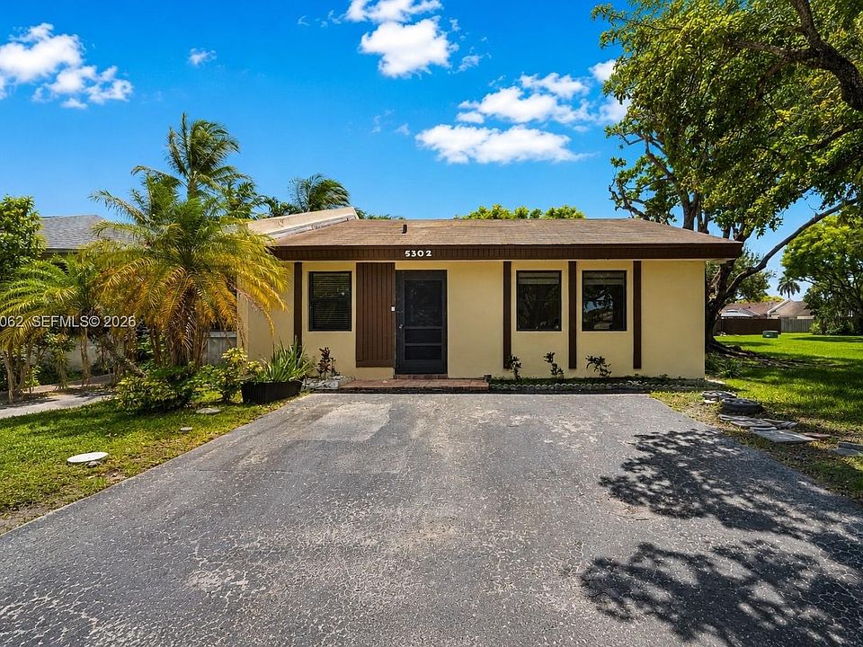 1st image of 5302 SW 138th Pl