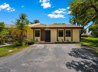 5302 SW 138th Pl, Miami, FL 33175