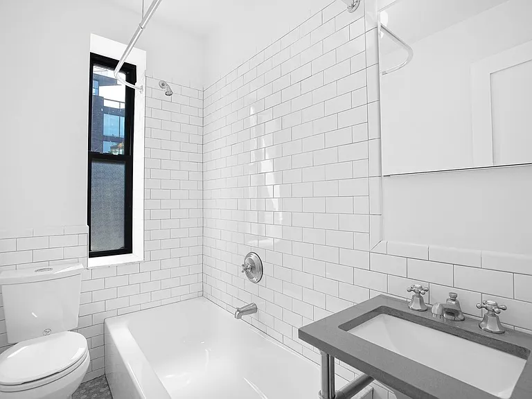 62 Leroy St #2BC — Photo 13