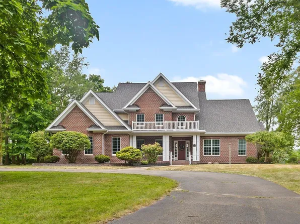 1204 E Ohio St, Monticello, IN 47960