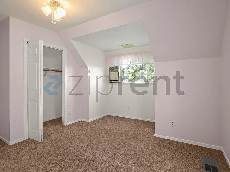 Upstairs Bedroom #1