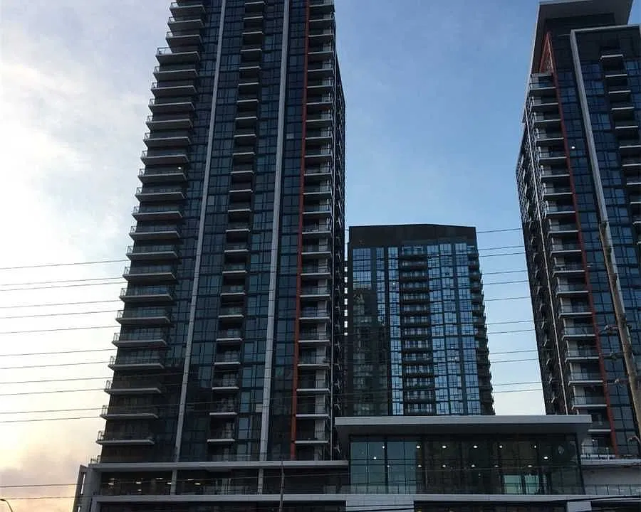 75 Eglinton Ave W #901