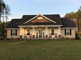 82 Shelly Rentz Rd, Hazlehurst, GA 31539