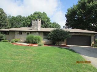 1012 S 14th Ave W, Newton, IA 50208