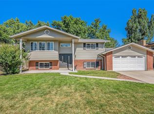 999 S Johnson Way, Lakewood, CO 80226