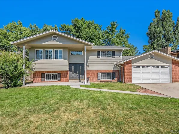 999 S Johnson Way, Lakewood, CO 80226