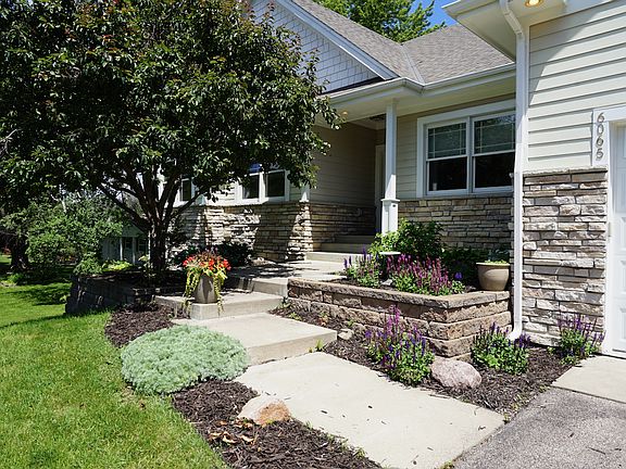 2nd image of 6065 Seamans Dr