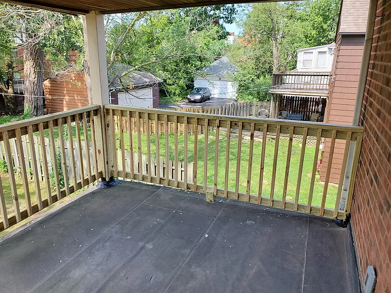 2858 Ludlow Rd #UP — Photo 11