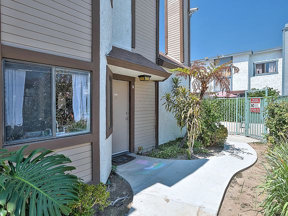 2nd image of 13520 Francisquito Ave APT D