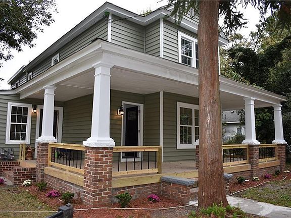 2nd image of 724 Vermont Ave #1