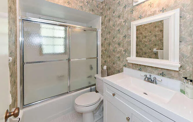 493 Forestview Dr — Photo 26