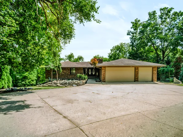 6N779 State Route 31, St Charles, IL 60175