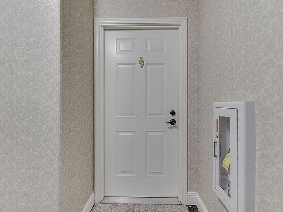 5th image of 6509 Emerald Hill Ct APT 310