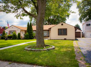4711 W 89th St, Hometown, IL