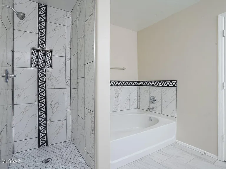 9267 N Red Diamond Ave — Photo 26