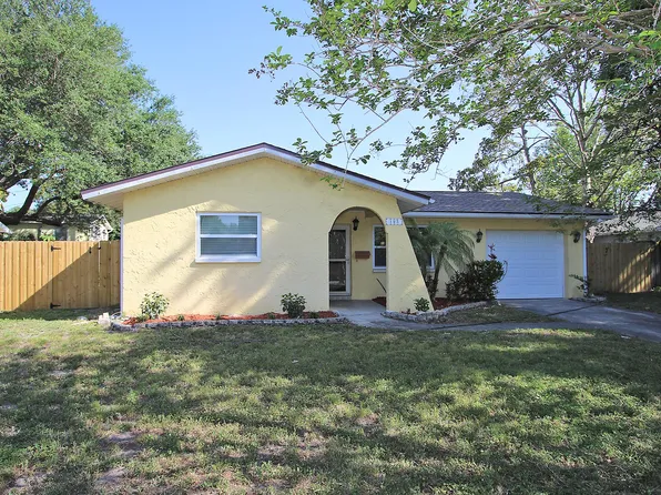 123 NW Lincoln Cir N, Saint Petersburg, FL 33702