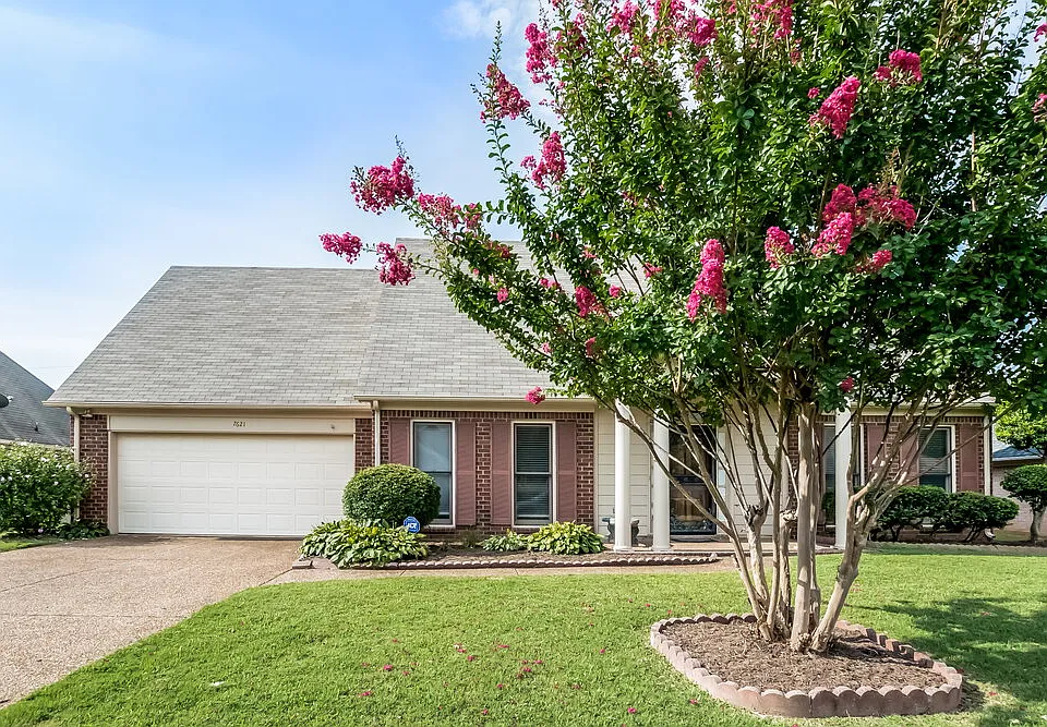 7621 Dexter Manor Dr