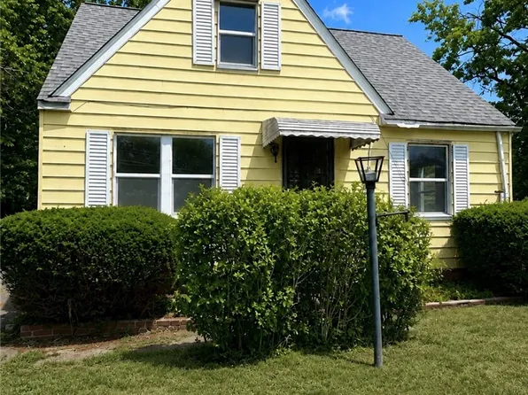 4197 E 160th St, Cleveland, OH 44128