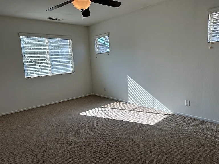 9782 Winterberry Dr — Photo 8