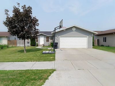2124 Idanha Ave, American Falls, ID, 83211