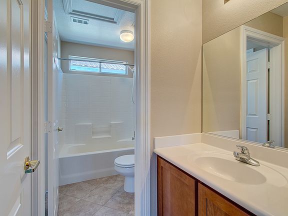 5th image of 2288 Bull Lake Dr