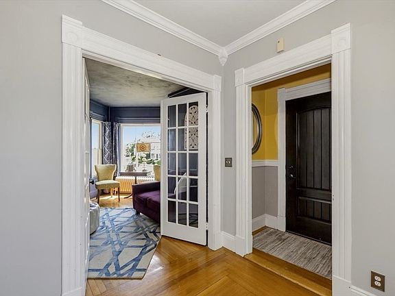 4th image of 294 Wentworth Ave