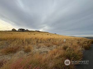 33908 Mammoth Dr, Kennewick, WA 99338