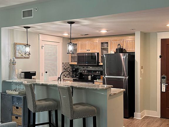 3rd image of 9300 Baytowne Wharf Blvd #514/516