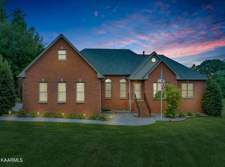 108 Burkhart Hollow Rd, Indian Mound, TN 37079