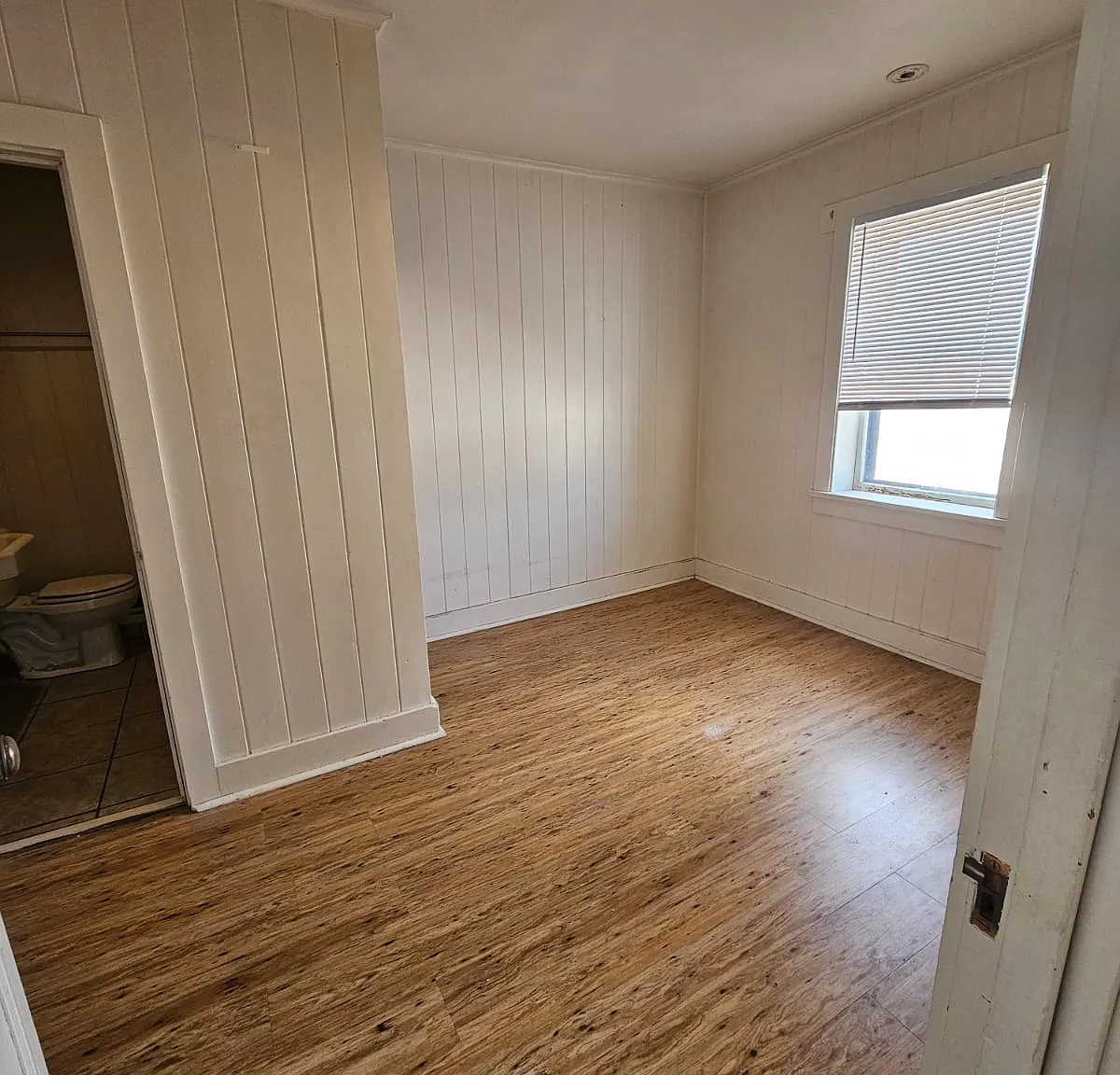 Historic Downtown Rapid City Apartment for Lease — Photo 2