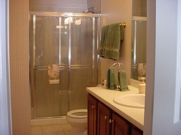 4th image of 81 Deer Valley Dr