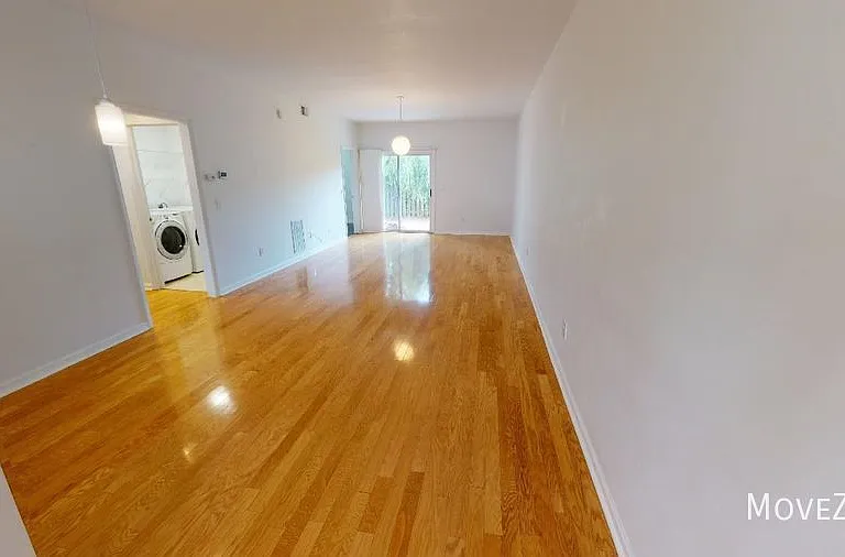 729 Bragg Dr #C — Photo 14