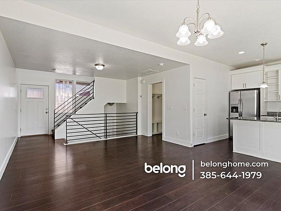 3rd image of 2333 S Long Dr