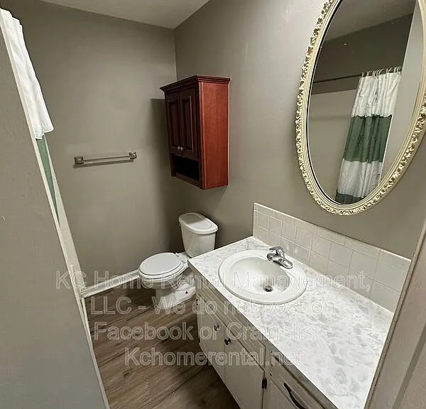 6337 N Wyandotte St — Photo 18