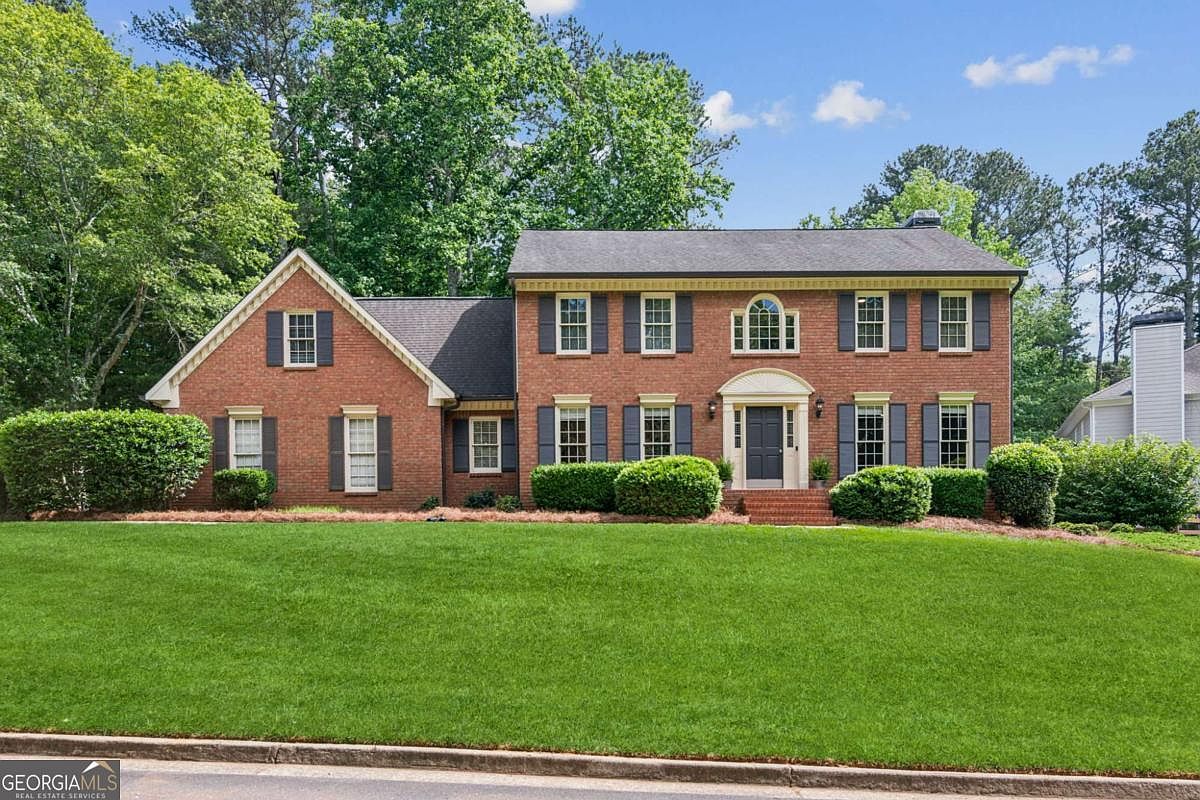 6165 Pin Oak Ln, Alpharetta, GA 30005 | MLS #10530053 | Zillow