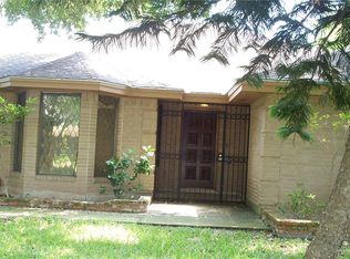 400 Solar Dr, Mission, TX 78574