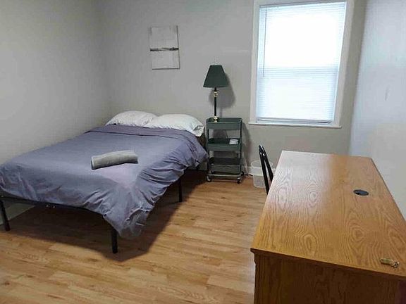 2nd image of 7526 W Cleveland St #1