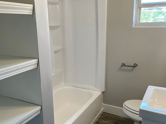 5th image of 15 N West St #1