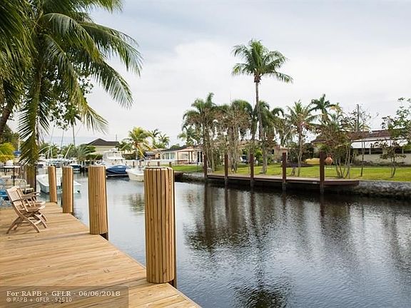 3rd image of 1020 Citrus Isle