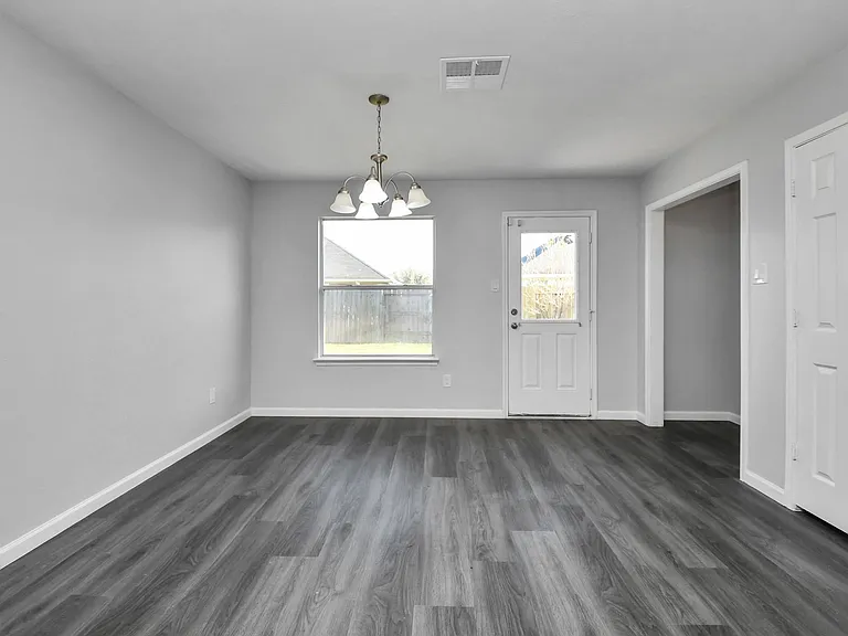 21602 Ornella Cir — Photo 10
